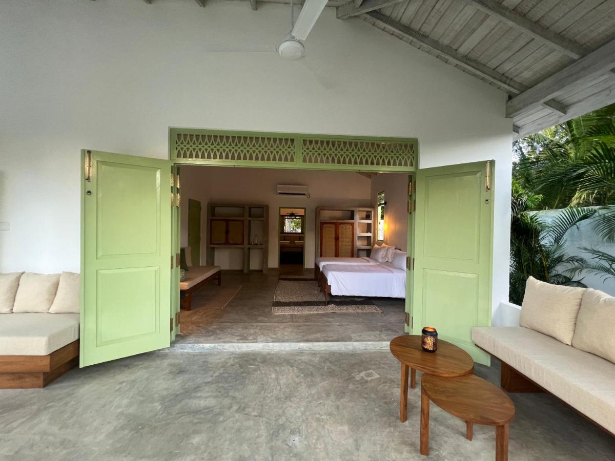 Zen House Hotel Ahangama Buitenkant foto