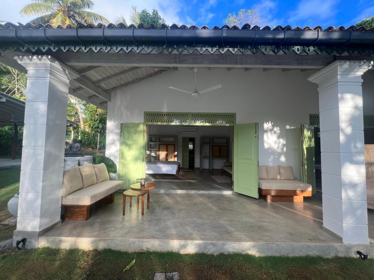 Zen House Hotel Ahangama Buitenkant foto
